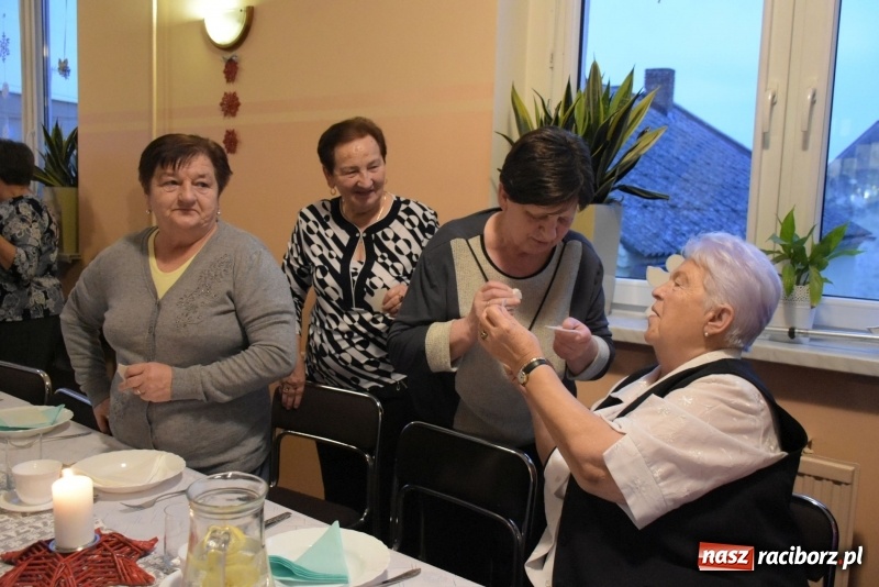 Zdjęcie w galerii na portalu naszraciborz.pl: Gdy pierwsza gwiazdka na niebie zabłyśnie...  wiadomości z regionu