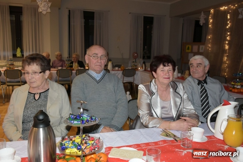 Zdjęcie w galerii na portalu naszraciborz.pl: Gdy pierwsza gwiazdka na niebie zabłyśnie...  wiadomości z regionu