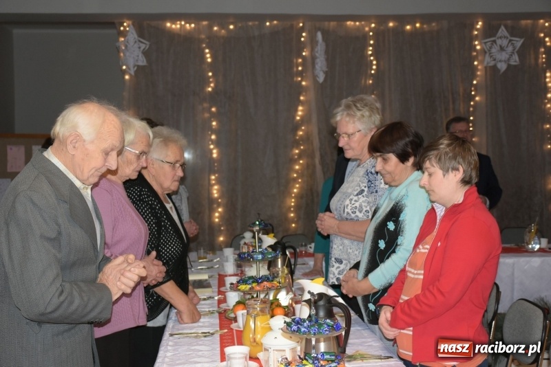 Zdjęcie w galerii na portalu naszraciborz.pl: Gdy pierwsza gwiazdka na niebie zabłyśnie...  wiadomości z regionu