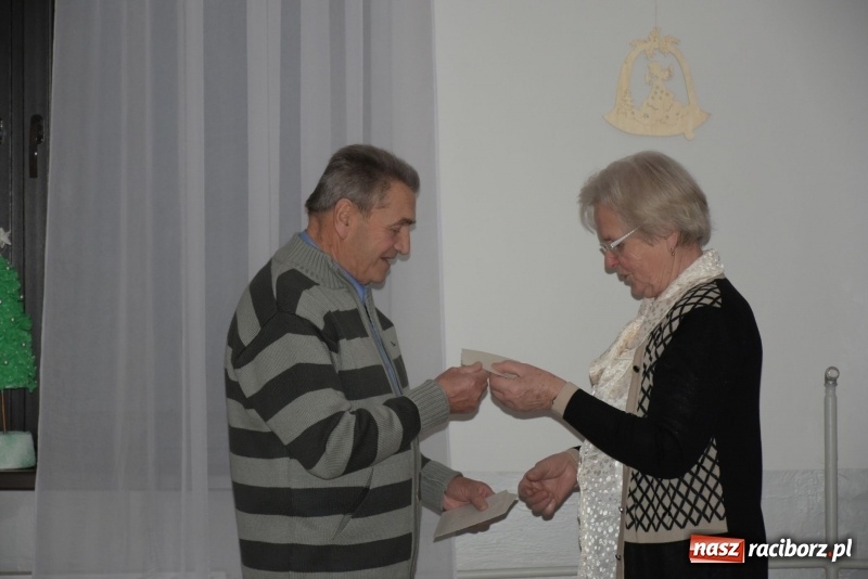 Zdjęcie w galerii na portalu naszraciborz.pl: Gdy pierwsza gwiazdka na niebie zabłyśnie...  wiadomości z regionu