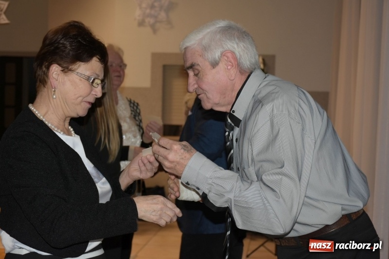 Zdjęcie w galerii na portalu naszraciborz.pl: Gdy pierwsza gwiazdka na niebie zabłyśnie...  wiadomości z regionu