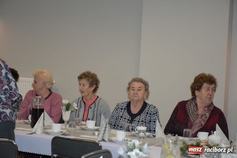 Zdjęcie w galerii na portalu naszraciborz.pl: Gdy pierwsza gwiazdka na niebie zabłyśnie...  wiadomości z regionu