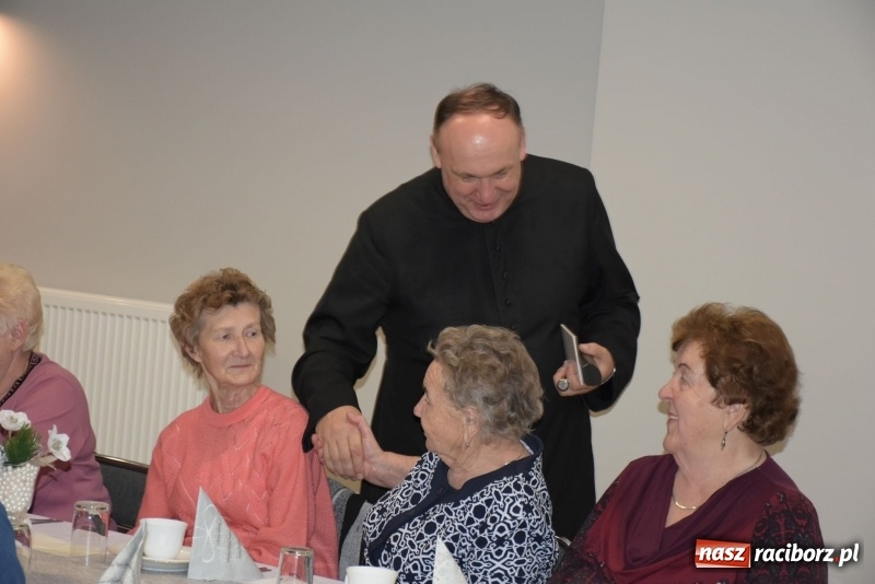 Zdjęcie w galerii na portalu naszraciborz.pl: Gdy pierwsza gwiazdka na niebie zabłyśnie...  wiadomości z regionu