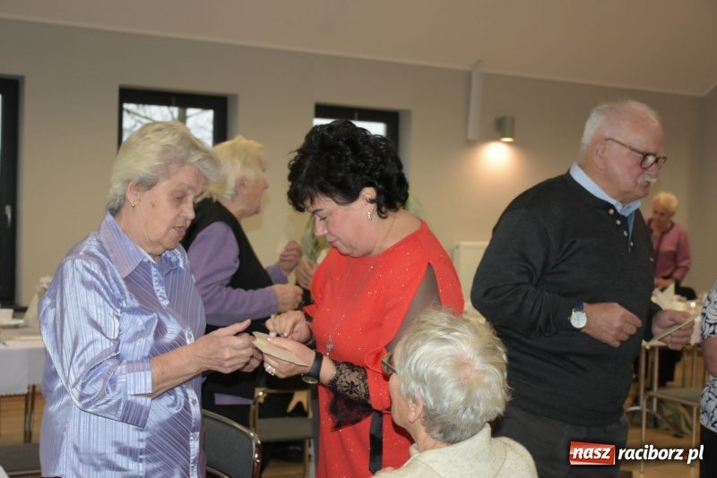 Zdjęcie w galerii na portalu naszraciborz.pl: Gdy pierwsza gwiazdka na niebie zabłyśnie...  wiadomości z regionu