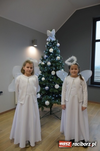 Zdjęcie w galerii na portalu naszraciborz.pl: Gdy pierwsza gwiazdka na niebie zabłyśnie...  wiadomości z regionu