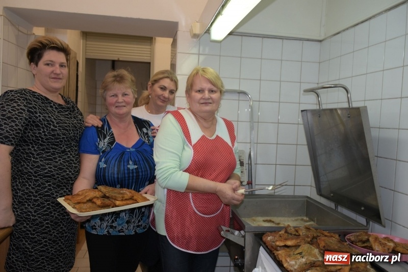 Zdjęcie w galerii na portalu naszraciborz.pl: Gdy pierwsza gwiazdka na niebie zabłyśnie...  wiadomości z regionu