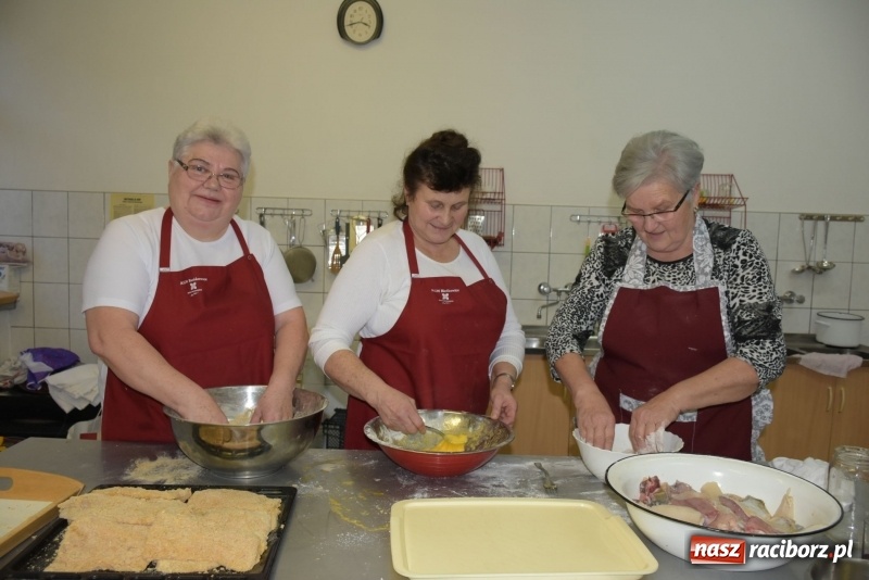 Zdjęcie w galerii na portalu naszraciborz.pl: Gdy pierwsza gwiazdka na niebie zabłyśnie...  wiadomości z regionu