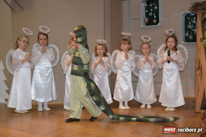 Zdjęcie w galerii na portalu naszraciborz.pl: Gdy pierwsza gwiazdka na niebie zabłyśnie...  wiadomości z regionu