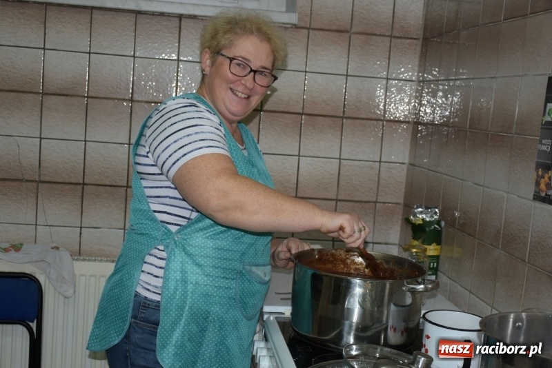 Zdjęcie w galerii na portalu naszraciborz.pl: Gdy pierwsza gwiazdka na niebie zabłyśnie...  wiadomości z regionu