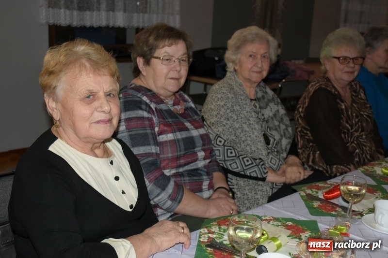 Zdjęcie w galerii na portalu naszraciborz.pl: Gdy pierwsza gwiazdka na niebie zabłyśnie...  wiadomości z regionu