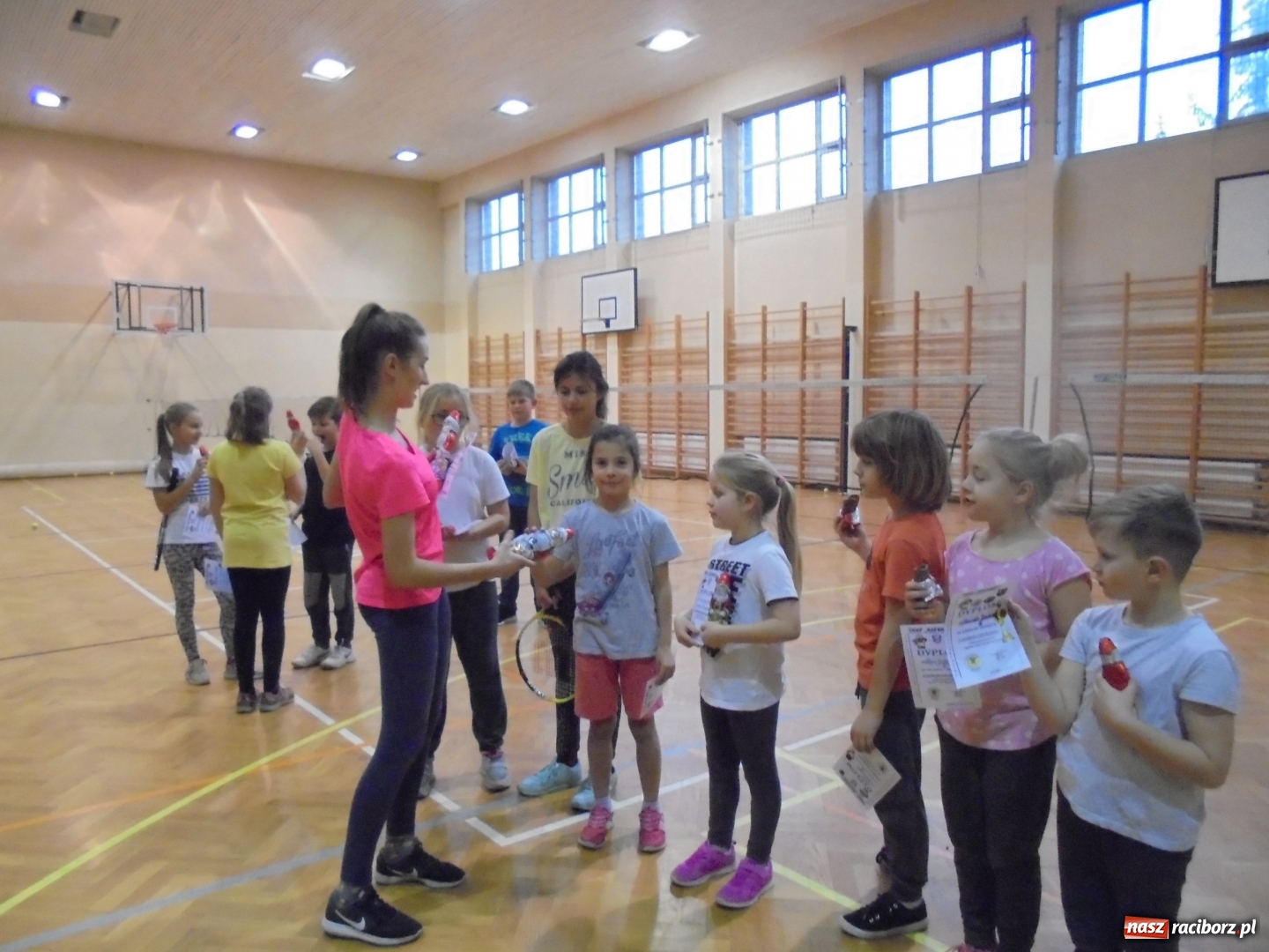 Zdjęcie w galerii na portalu naszraciborz.pl: Sportowy wielobój świąteczny tenisistów TKKF Rafako wiadomości z regionu