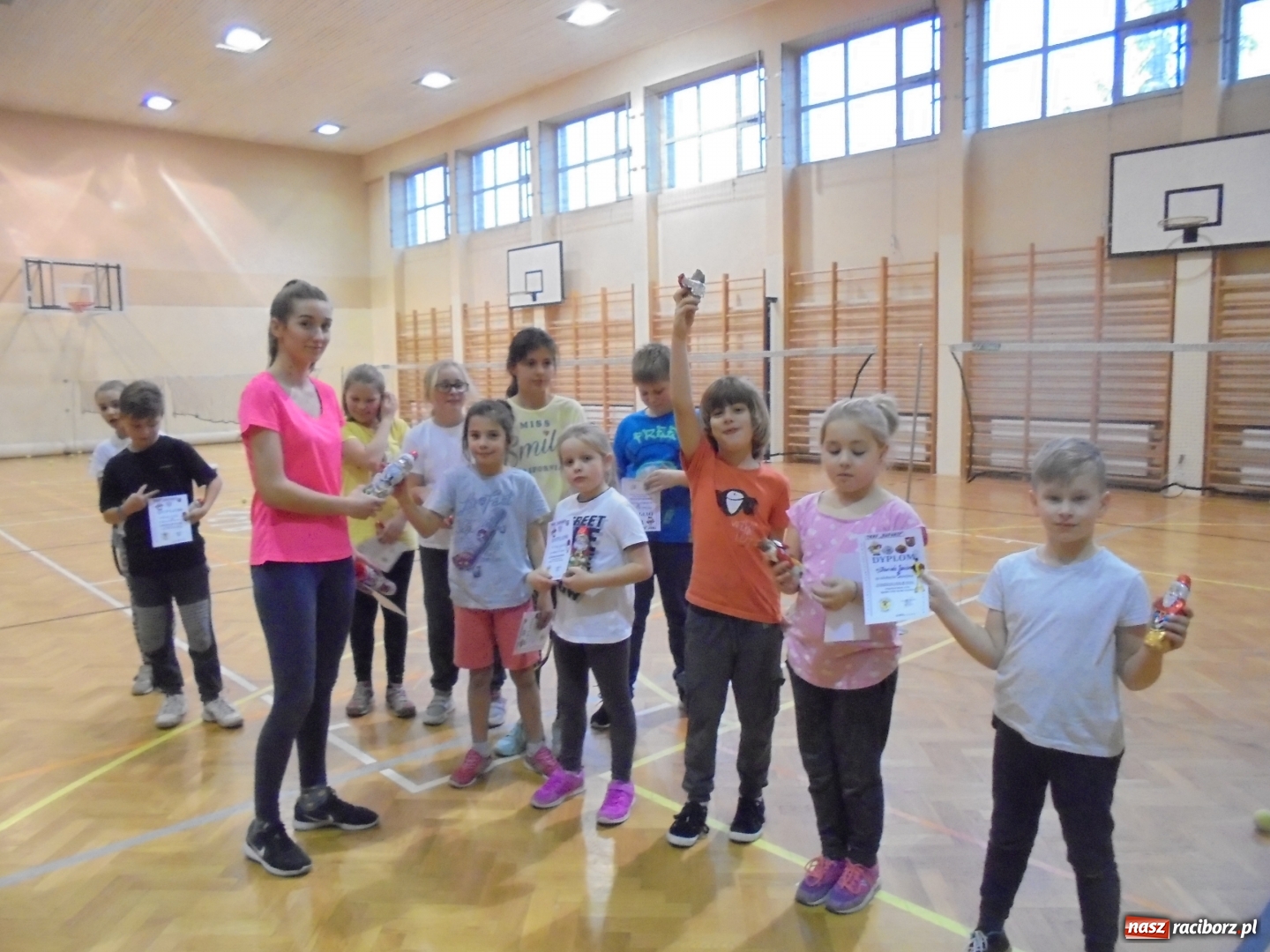 Zdjęcie w galerii na portalu naszraciborz.pl: Sportowy wielobój świąteczny tenisistów TKKF Rafako wiadomości z regionu