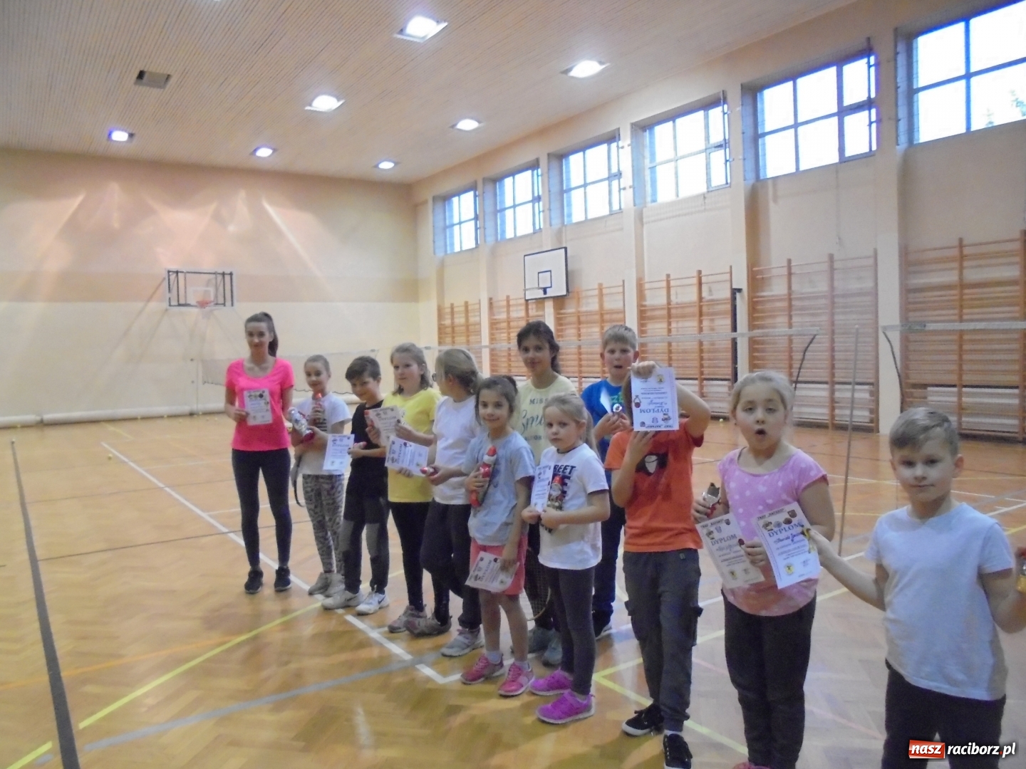 Zdjęcie w galerii na portalu naszraciborz.pl: Sportowy wielobój świąteczny tenisistów TKKF Rafako wiadomości z regionu