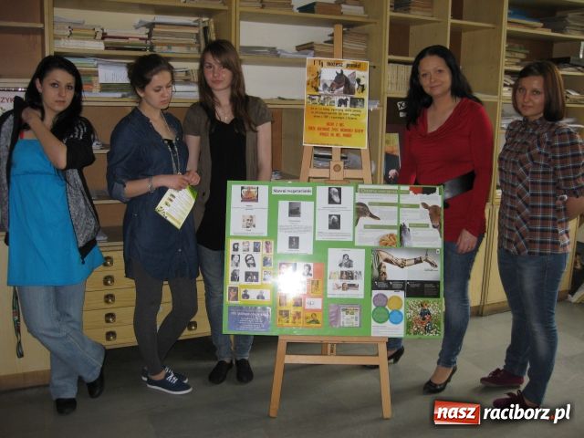 Zdjęcie w galerii na portalu naszraciborz.pl: Wegetariański Dzień Dziecka w II LO wiadomości z regionu