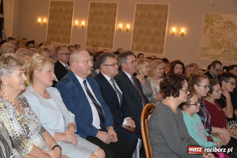 Zdjęcie w galerii na portalu naszraciborz.pl: Koncert Bożonarodzeniowy dla mieszkańców gminy Krzyżanowice  wiadomości z regionu
