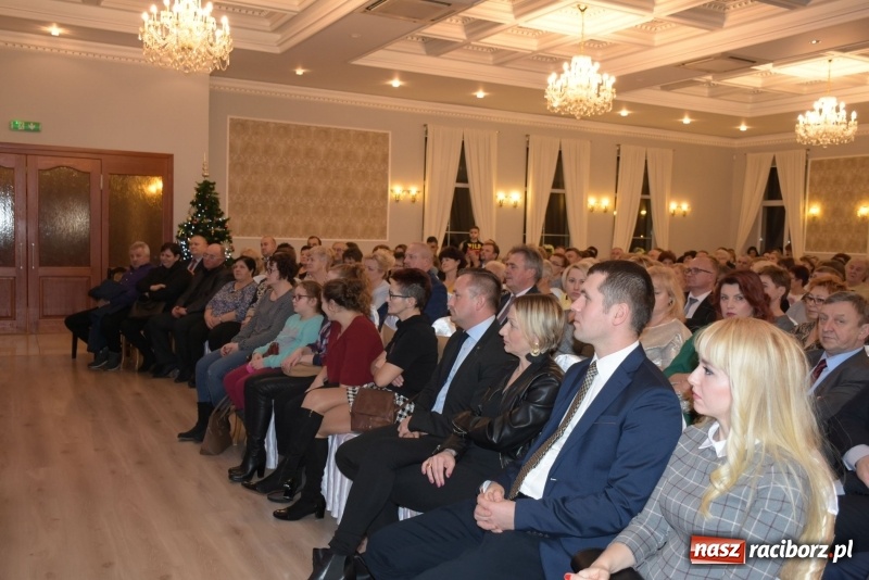 Zdjęcie w galerii na portalu naszraciborz.pl: Koncert Bożonarodzeniowy dla mieszkańców gminy Krzyżanowice  wiadomości z regionu