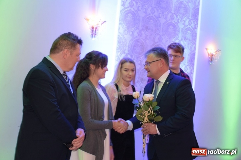 Zdjęcie w galerii na portalu naszraciborz.pl: Koncert Bożonarodzeniowy dla mieszkańców gminy Krzyżanowice  wiadomości z regionu