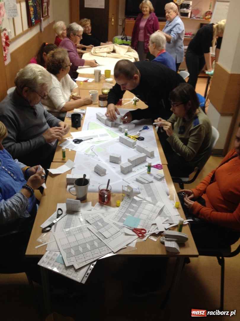 Zdjęcie w galerii na portalu naszraciborz.pl: Klub Integracji Społecznej w Raciborzu pomaga zdobyć kwalifikacje i znaleźć pracę wiadomości z regionu