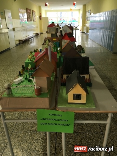 Zdjęcie w galerii na portalu naszraciborz.pl: Energooszczędny dom marzeń młodych raciborzan  wiadomości z regionu