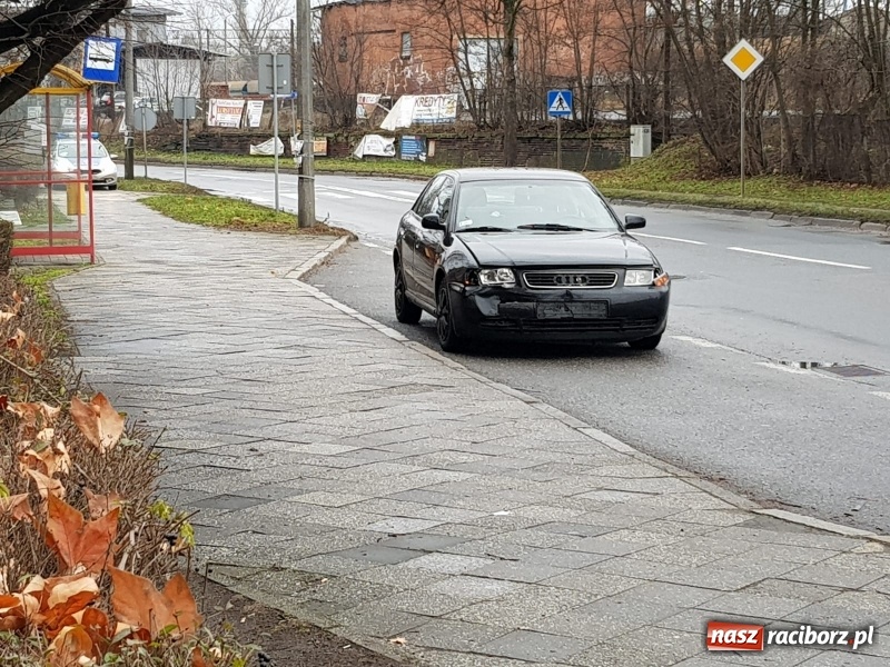 Zdjęcie w galerii na portalu naszraciborz.pl: Mnożą się kolizje. Policja apeluje o rozważną jazdę  wiadomości z regionu