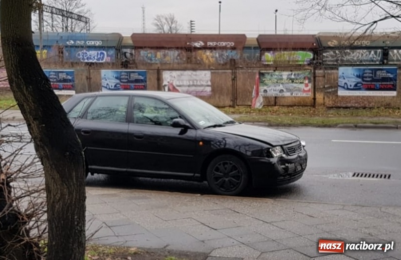 Zdjęcie w galerii na portalu naszraciborz.pl: Mnożą się kolizje. Policja apeluje o rozważną jazdę  wiadomości z regionu