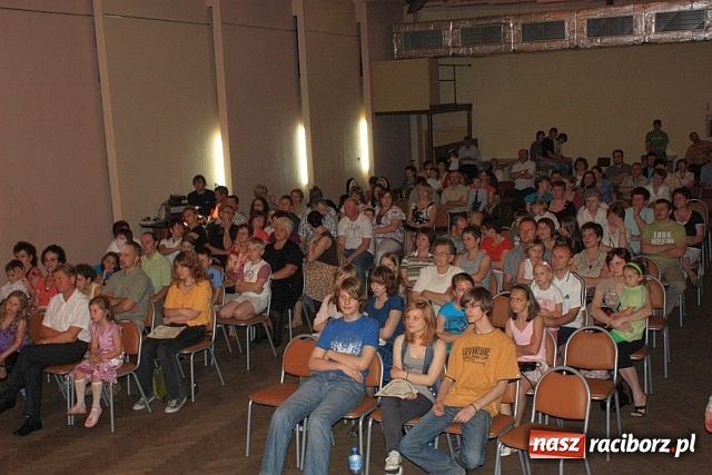 Zdjęcie w galerii na portalu naszraciborz.pl: Najzdolniejsi z gminy Krzanowice na finał wiadomości z regionu