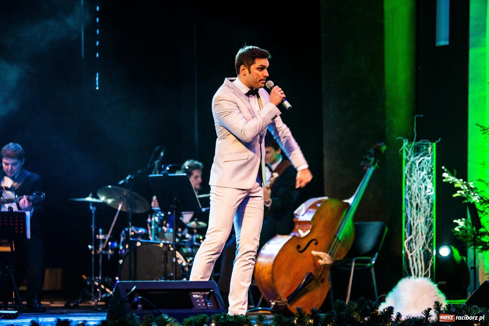 Zdjęcie w galerii na portalu naszraciborz.pl: Przetańczyć całą noc - sylwestrowa gala w RCK wiadomości z regionu