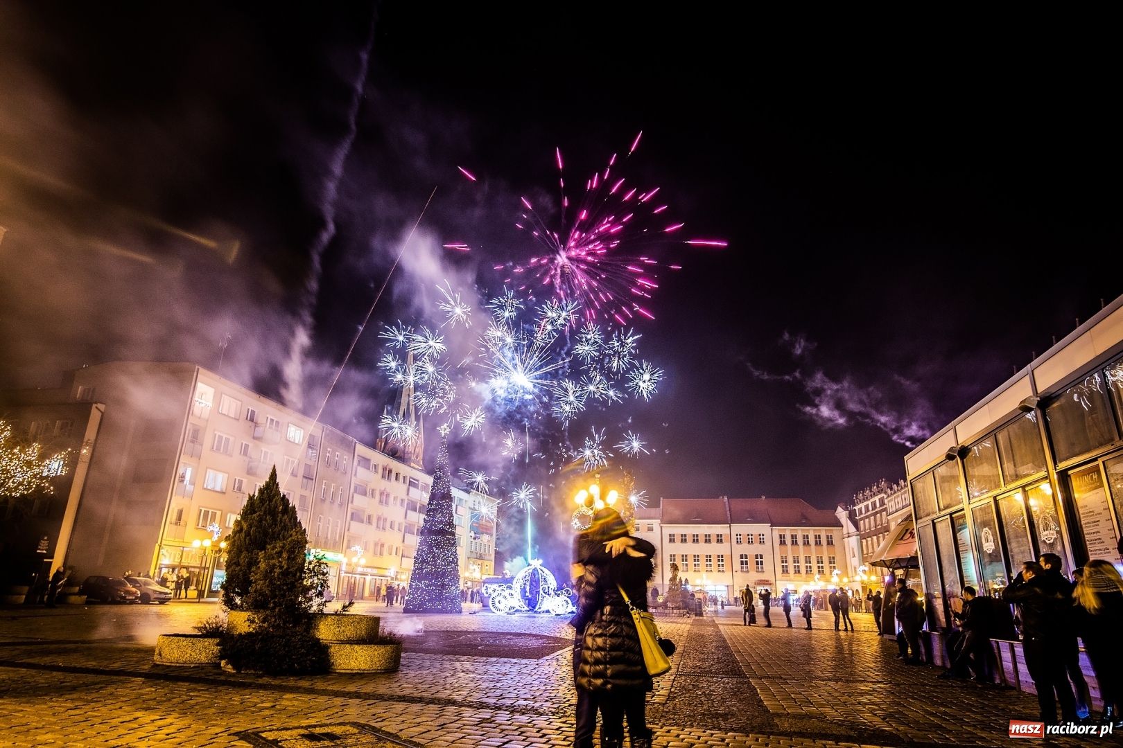 Zdjęcie w galerii na portalu naszraciborz.pl: Zakaz przemieszczania się to nie godzina policyjna  wiadomości z regionu