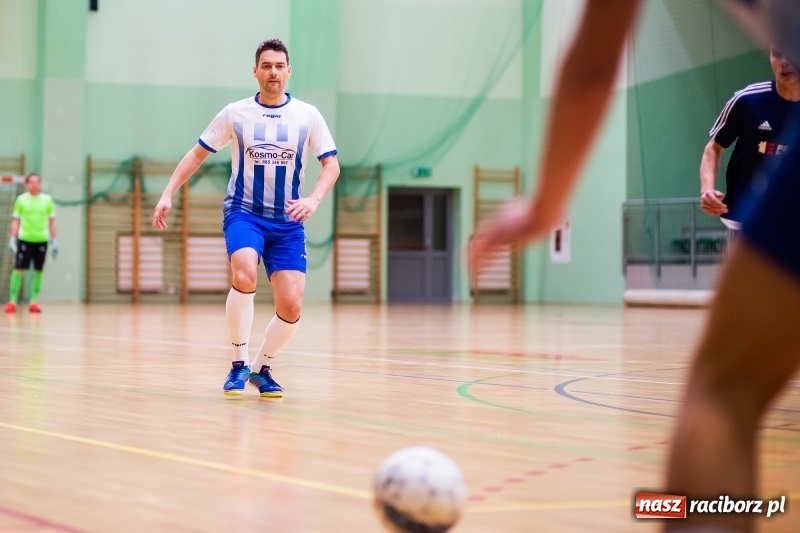 Zdjęcie w galerii na portalu naszraciborz.pl: HLPN: Kosmo-Car i Marek&Dariusz Metallbau pokonują rywali w piątkowych pojedynkach wiadomości z regionu