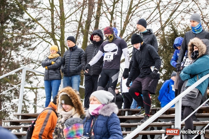 Zdjęcie w galerii na portalu naszraciborz.pl: Paweł Pac z Brzegu wygrał dziś V Bieg Nadodrzański w Raciborzu FOTO i WIDEO wiadomości z regionu