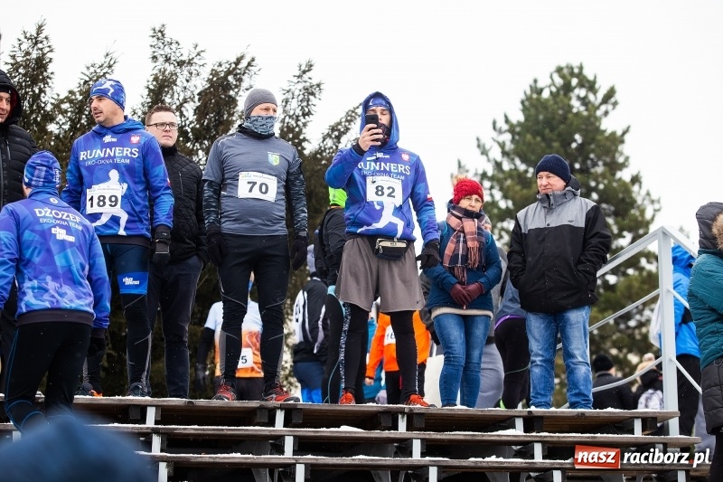 Zdjęcie w galerii na portalu naszraciborz.pl: Paweł Pac z Brzegu wygrał dziś V Bieg Nadodrzański w Raciborzu FOTO i WIDEO wiadomości z regionu