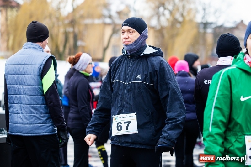 Zdjęcie w galerii na portalu naszraciborz.pl: Paweł Pac z Brzegu wygrał dziś V Bieg Nadodrzański w Raciborzu FOTO i WIDEO wiadomości z regionu