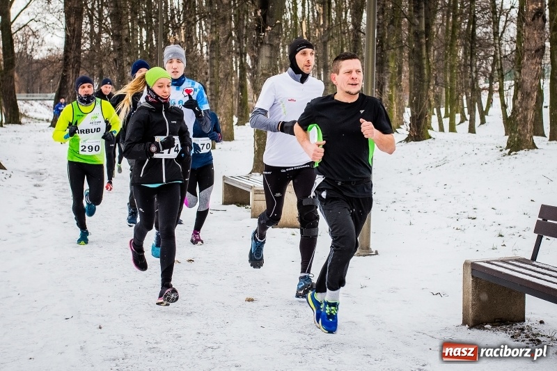 Zdjęcie w galerii na portalu naszraciborz.pl: Paweł Pac z Brzegu wygrał dziś V Bieg Nadodrzański w Raciborzu FOTO i WIDEO wiadomości z regionu