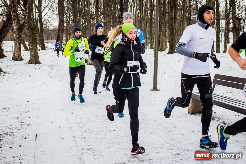 Zdjęcie w galerii na portalu naszraciborz.pl: Paweł Pac z Brzegu wygrał dziś V Bieg Nadodrzański w Raciborzu FOTO i WIDEO wiadomości z regionu