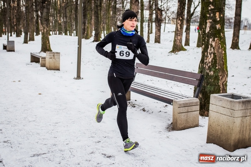 Zdjęcie w galerii na portalu naszraciborz.pl: Paweł Pac z Brzegu wygrał dziś V Bieg Nadodrzański w Raciborzu FOTO i WIDEO wiadomości z regionu