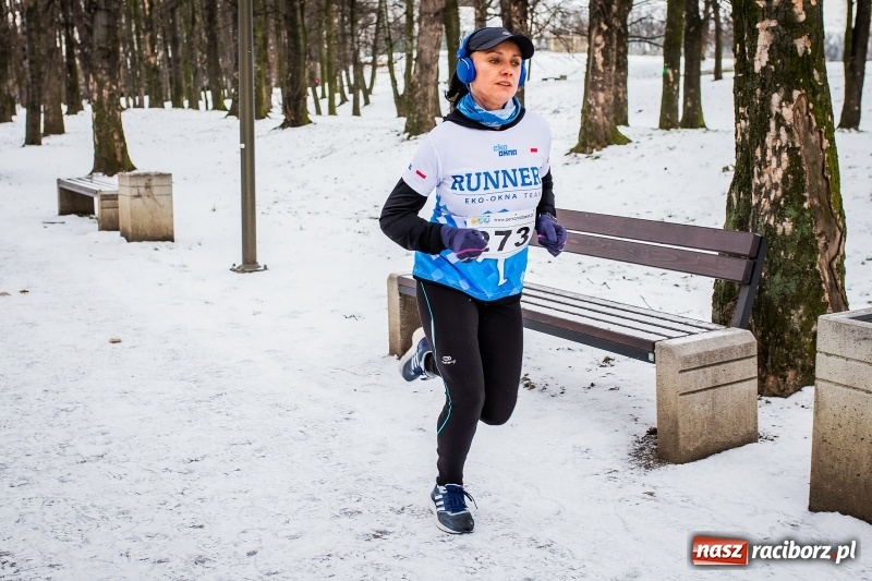 Zdjęcie w galerii na portalu naszraciborz.pl: Paweł Pac z Brzegu wygrał dziś V Bieg Nadodrzański w Raciborzu FOTO i WIDEO wiadomości z regionu