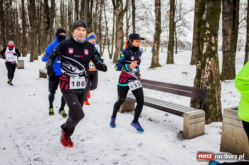 Zdjęcie w galerii na portalu naszraciborz.pl: Paweł Pac z Brzegu wygrał dziś V Bieg Nadodrzański w Raciborzu FOTO i WIDEO wiadomości z regionu