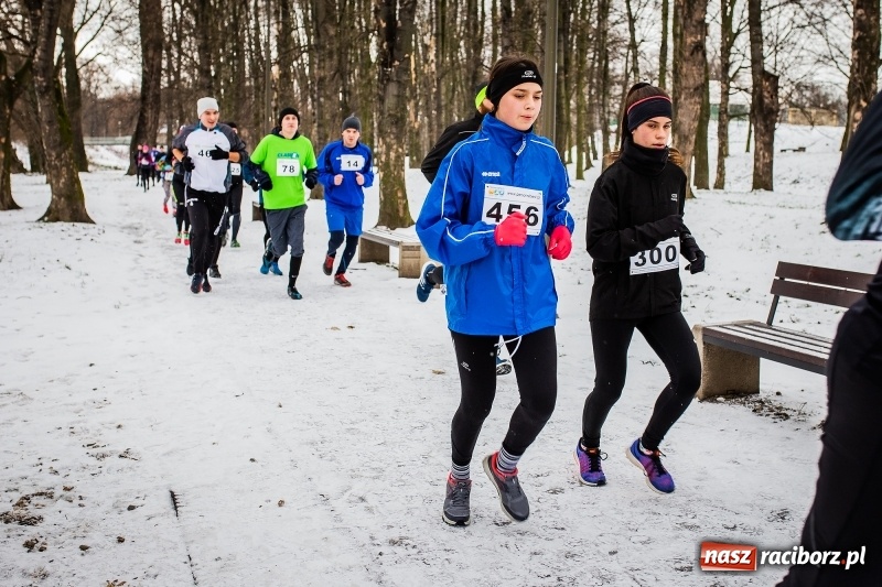 Zdjęcie w galerii na portalu naszraciborz.pl: Paweł Pac z Brzegu wygrał dziś V Bieg Nadodrzański w Raciborzu FOTO i WIDEO wiadomości z regionu