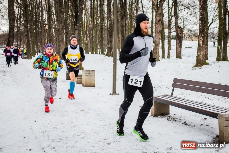 Zdjęcie w galerii na portalu naszraciborz.pl: Paweł Pac z Brzegu wygrał dziś V Bieg Nadodrzański w Raciborzu FOTO i WIDEO wiadomości z regionu