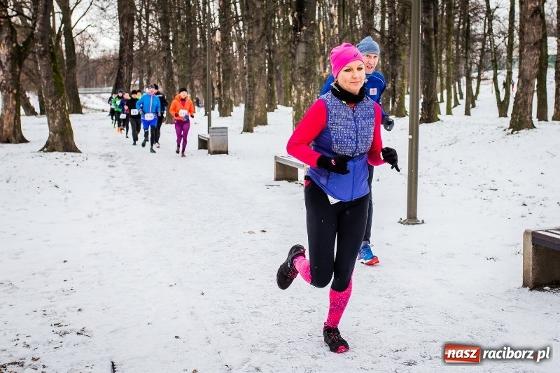 Zdjęcie w galerii na portalu naszraciborz.pl: Paweł Pac z Brzegu wygrał dziś V Bieg Nadodrzański w Raciborzu FOTO i WIDEO wiadomości z regionu