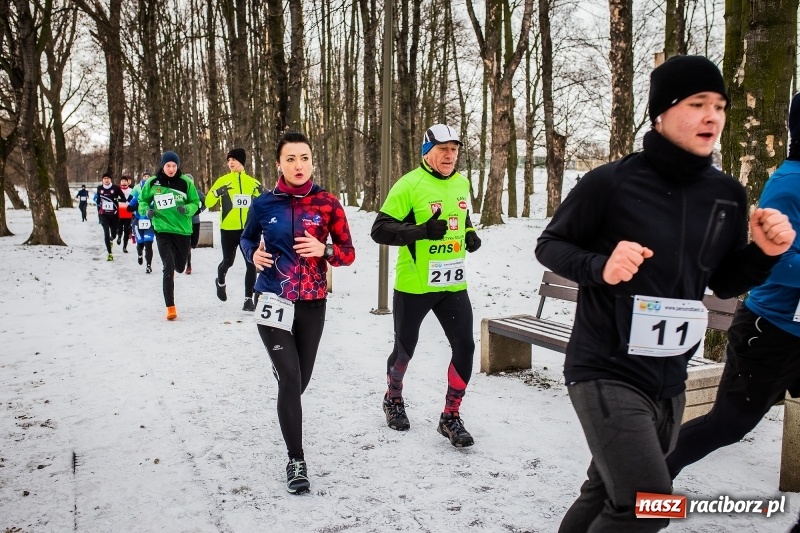 Zdjęcie w galerii na portalu naszraciborz.pl: Paweł Pac z Brzegu wygrał dziś V Bieg Nadodrzański w Raciborzu FOTO i WIDEO wiadomości z regionu