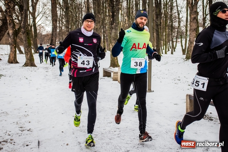 Zdjęcie w galerii na portalu naszraciborz.pl: Paweł Pac z Brzegu wygrał dziś V Bieg Nadodrzański w Raciborzu FOTO i WIDEO wiadomości z regionu