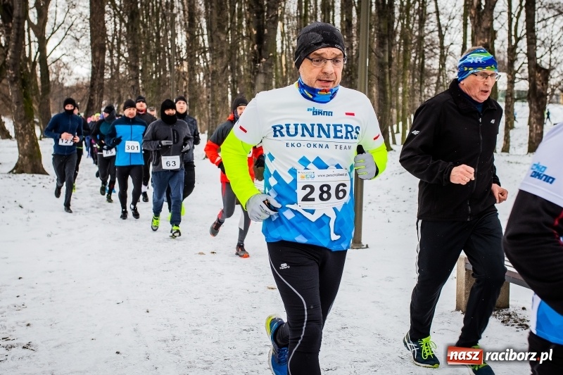 Zdjęcie w galerii na portalu naszraciborz.pl: Paweł Pac z Brzegu wygrał dziś V Bieg Nadodrzański w Raciborzu FOTO i WIDEO wiadomości z regionu