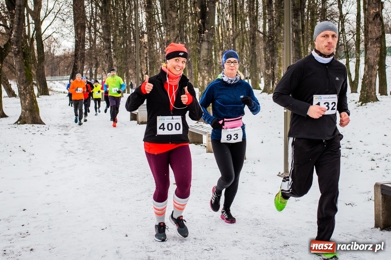Zdjęcie w galerii na portalu naszraciborz.pl: Paweł Pac z Brzegu wygrał dziś V Bieg Nadodrzański w Raciborzu FOTO i WIDEO wiadomości z regionu