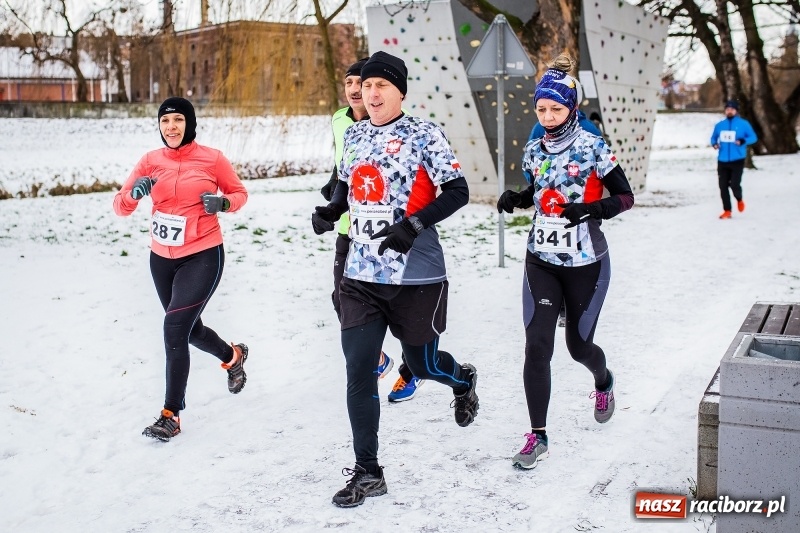 Zdjęcie w galerii na portalu naszraciborz.pl: Paweł Pac z Brzegu wygrał dziś V Bieg Nadodrzański w Raciborzu FOTO i WIDEO wiadomości z regionu