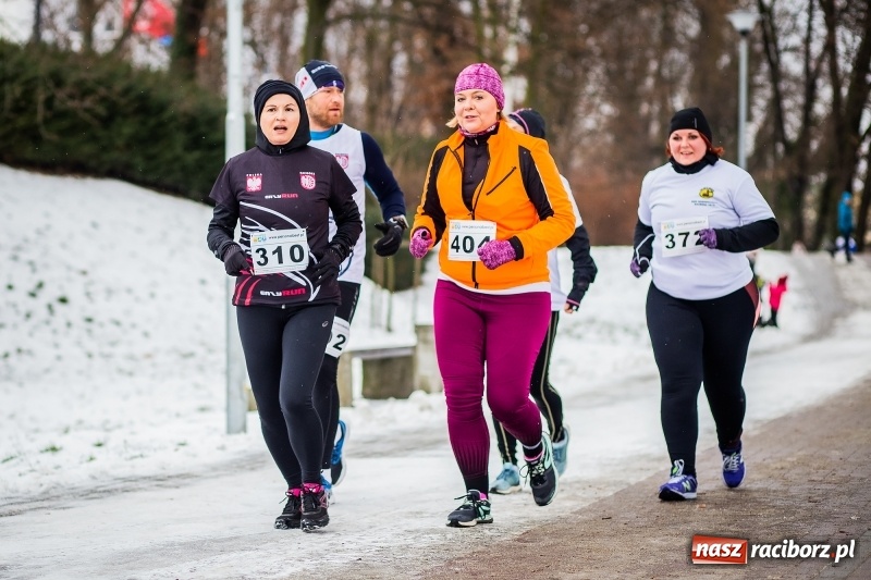 Zdjęcie w galerii na portalu naszraciborz.pl: Paweł Pac z Brzegu wygrał dziś V Bieg Nadodrzański w Raciborzu FOTO i WIDEO wiadomości z regionu