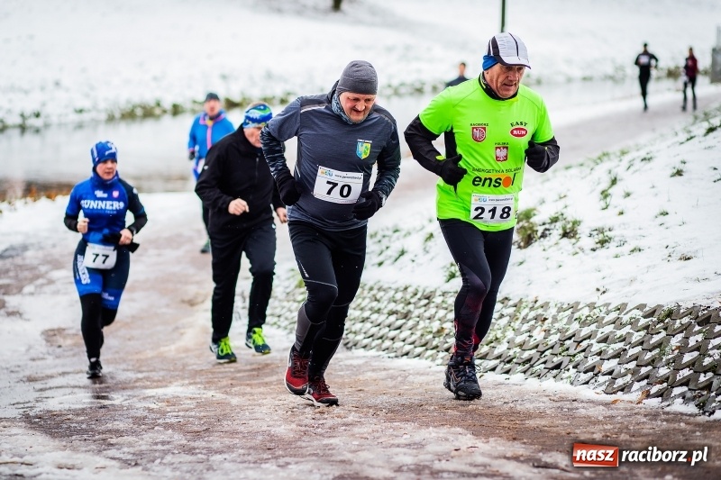 Zdjęcie w galerii na portalu naszraciborz.pl: Paweł Pac z Brzegu wygrał dziś V Bieg Nadodrzański w Raciborzu FOTO i WIDEO wiadomości z regionu