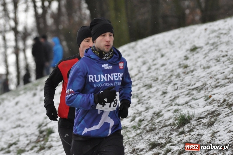 Zdjęcie w galerii na portalu naszraciborz.pl: Paweł Pac z Brzegu wygrał dziś V Bieg Nadodrzański w Raciborzu FOTO i WIDEO wiadomości z regionu
