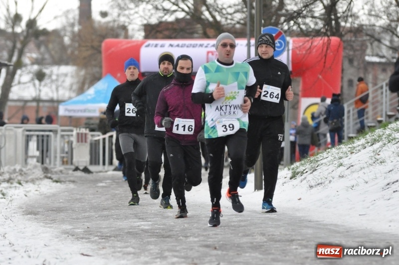 Zdjęcie w galerii na portalu naszraciborz.pl: Paweł Pac z Brzegu wygrał dziś V Bieg Nadodrzański w Raciborzu FOTO i WIDEO wiadomości z regionu