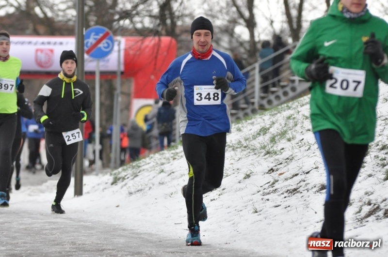 Zdjęcie w galerii na portalu naszraciborz.pl: Paweł Pac z Brzegu wygrał dziś V Bieg Nadodrzański w Raciborzu FOTO i WIDEO wiadomości z regionu